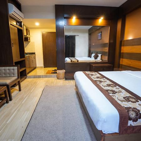 Kumari Star Inn Pokhara Kültér fotó