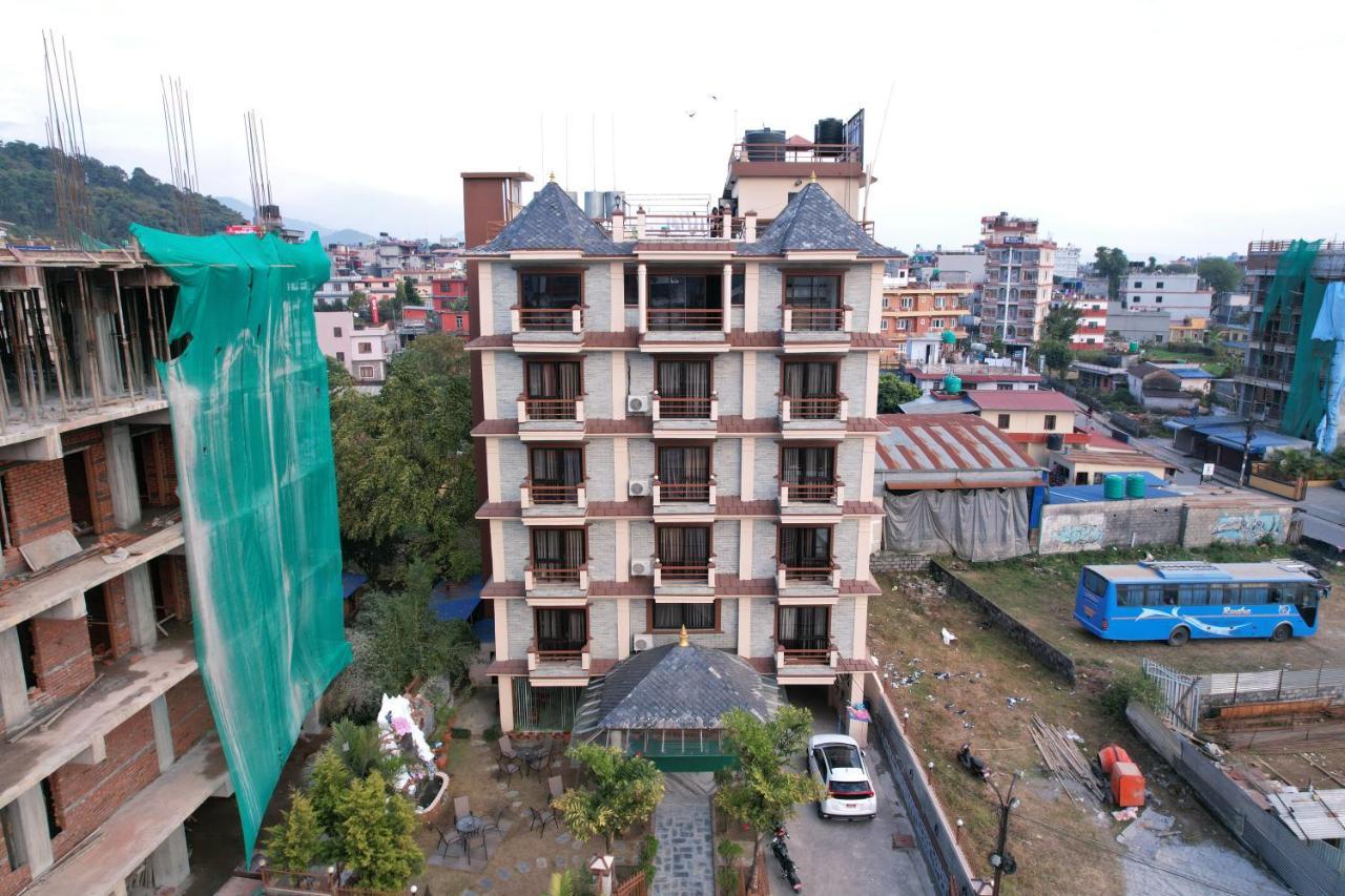 Kumari Star Inn Pokhara Kültér fotó