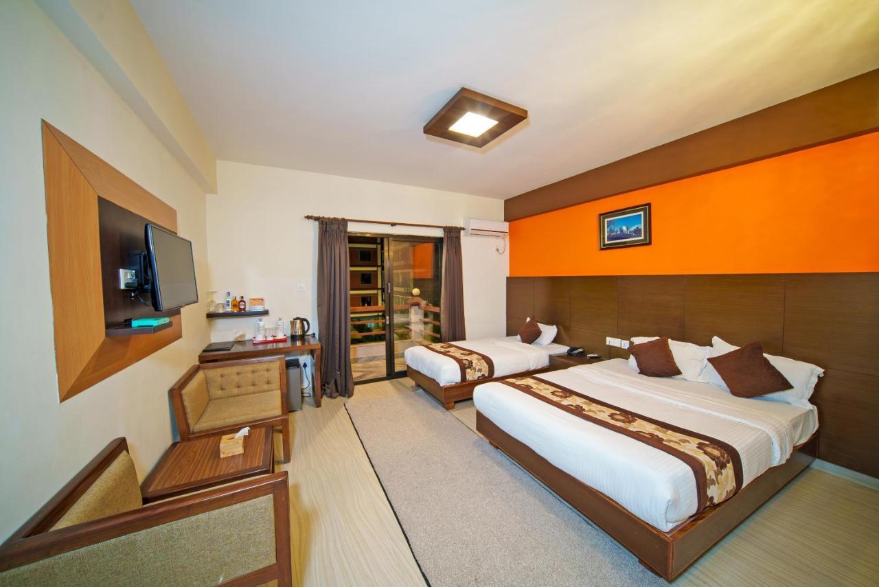 Kumari Star Inn Pokhara Kültér fotó