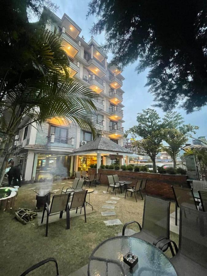 Kumari Star Inn Pokhara Kültér fotó