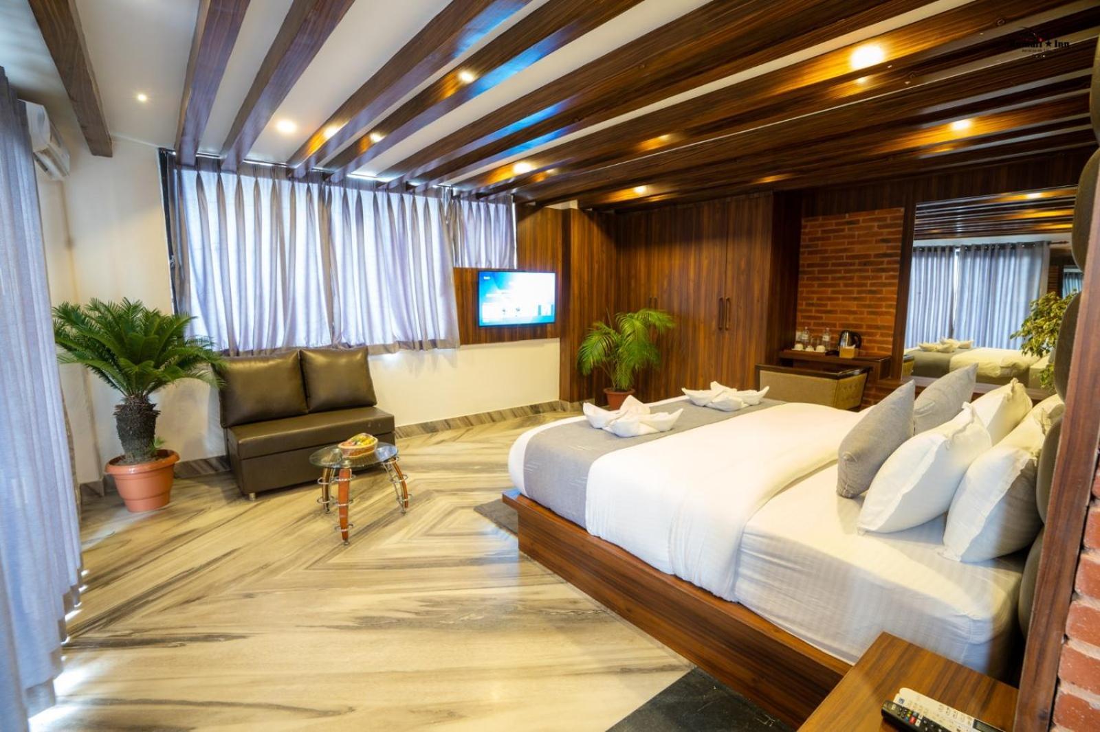 Kumari Star Inn Pokhara Kültér fotó